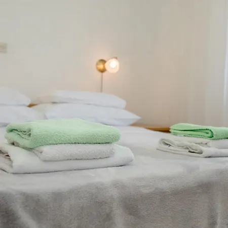 Mijatovic Apartament Lopar