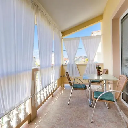 Mijatovic Apartament *
