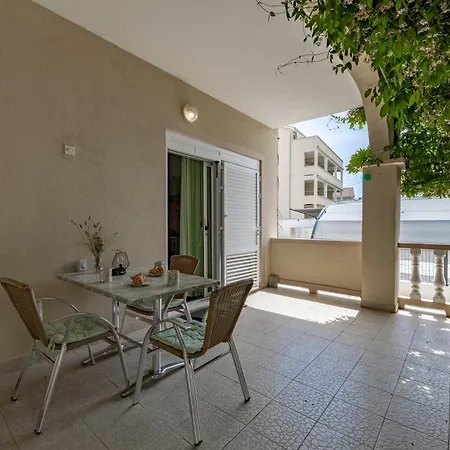 Mijatovic Apartament Lopar