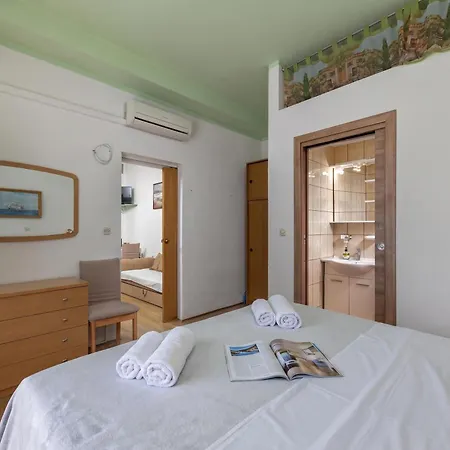 Mijatovic Apartment Lopar