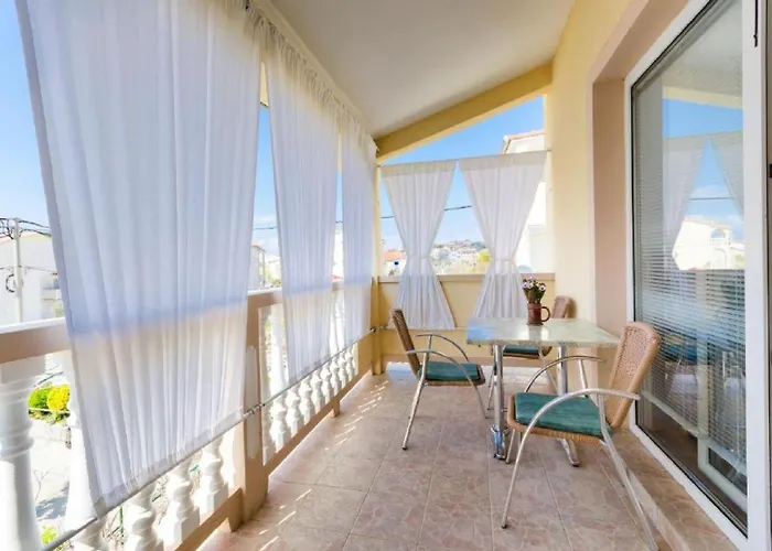 Mijatovic Apartmán *